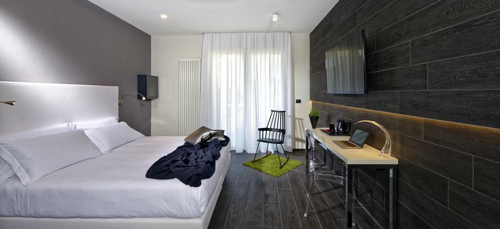 Hotel Metropolitan Bolonha Quarto foto